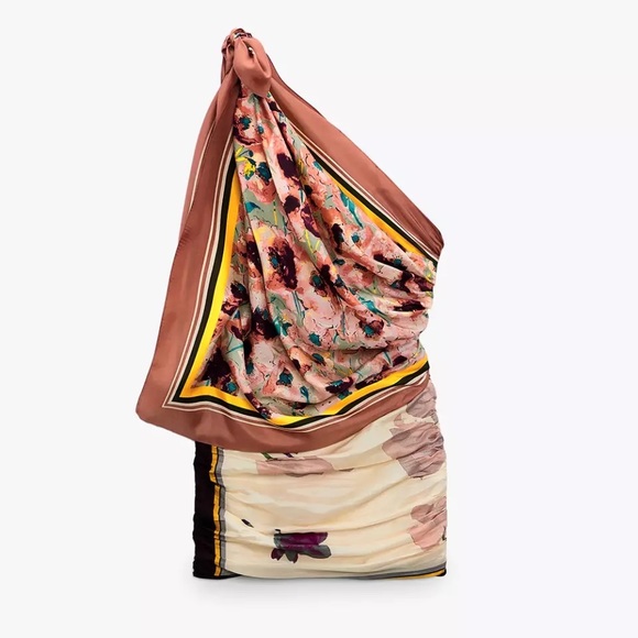 ❤️ Brand new gorgeous 2 piece set. - Picture 2 of 5